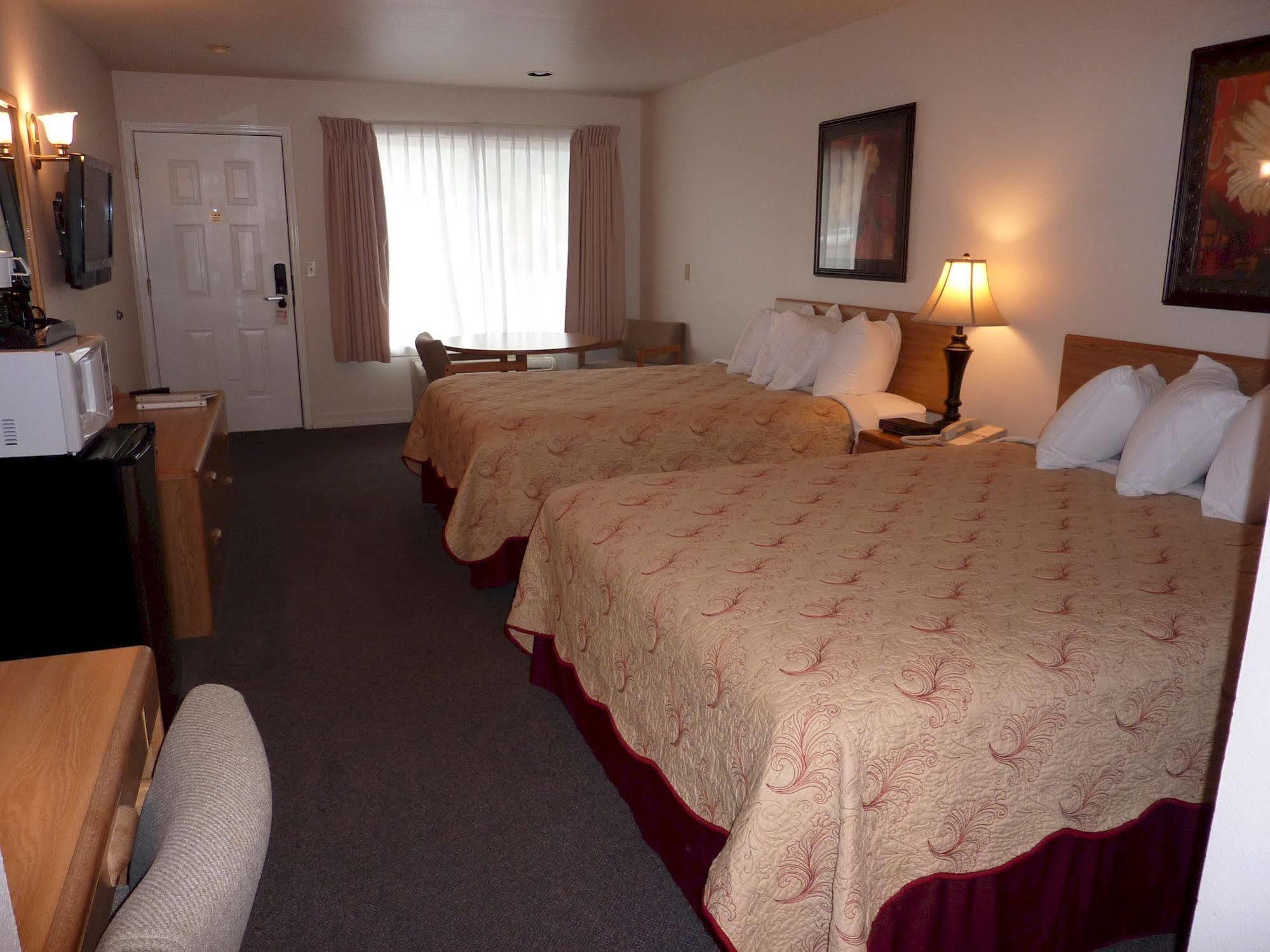 Mill Village Motel Eatonville ภายนอก รูปภาพ