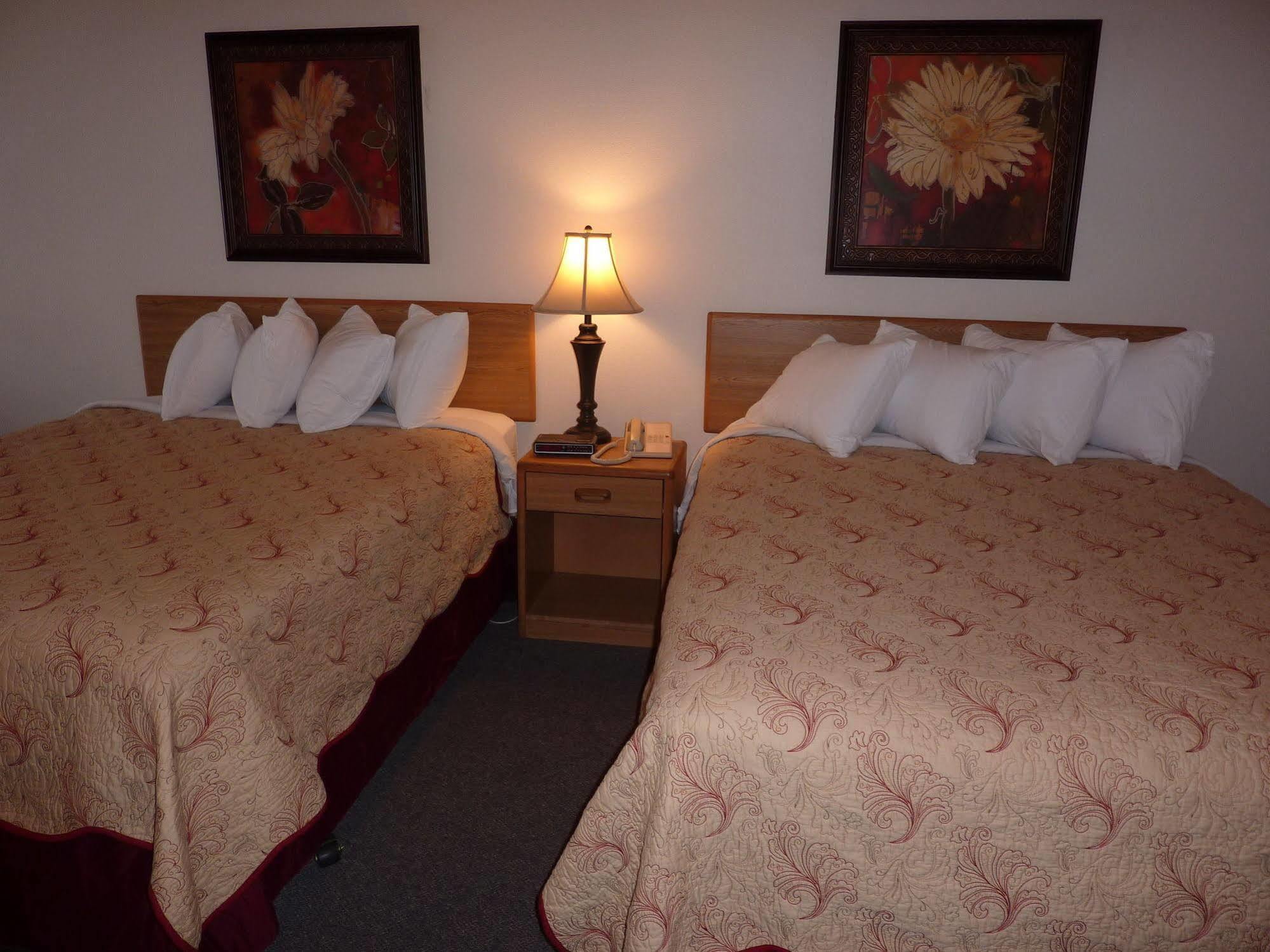 Mill Village Motel Eatonville ภายนอก รูปภาพ